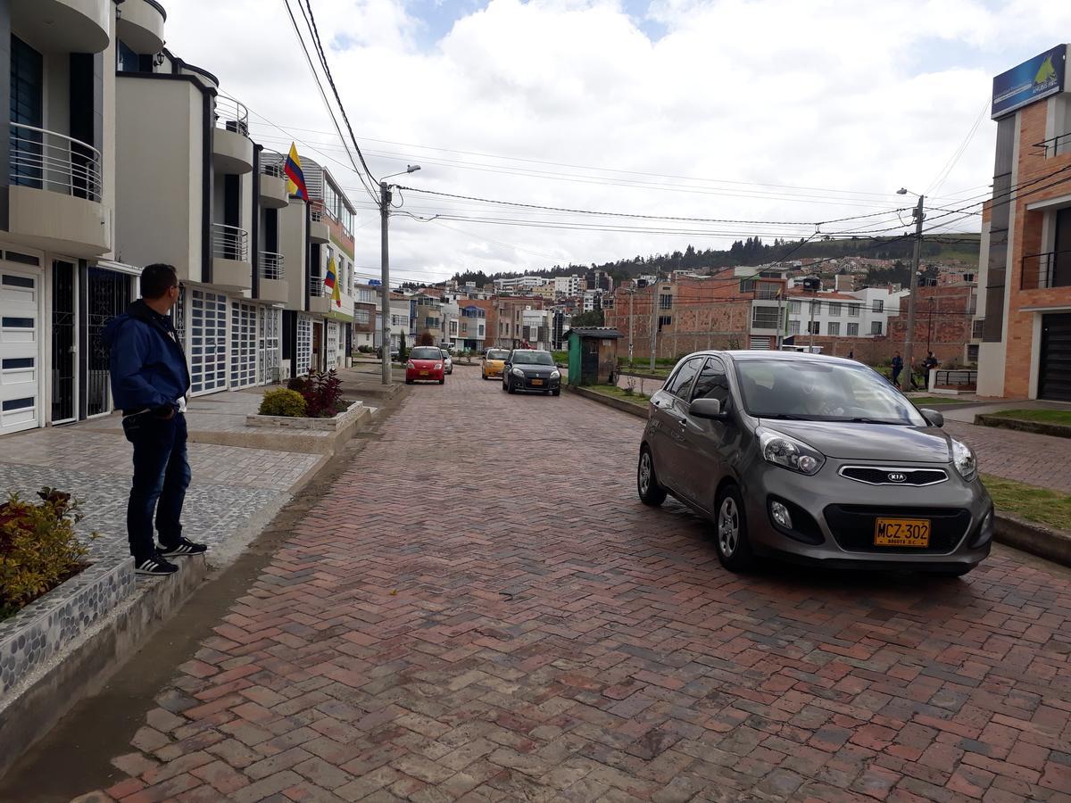 Habitaciones Familiares Tunja Norte Ngoại thất bức ảnh